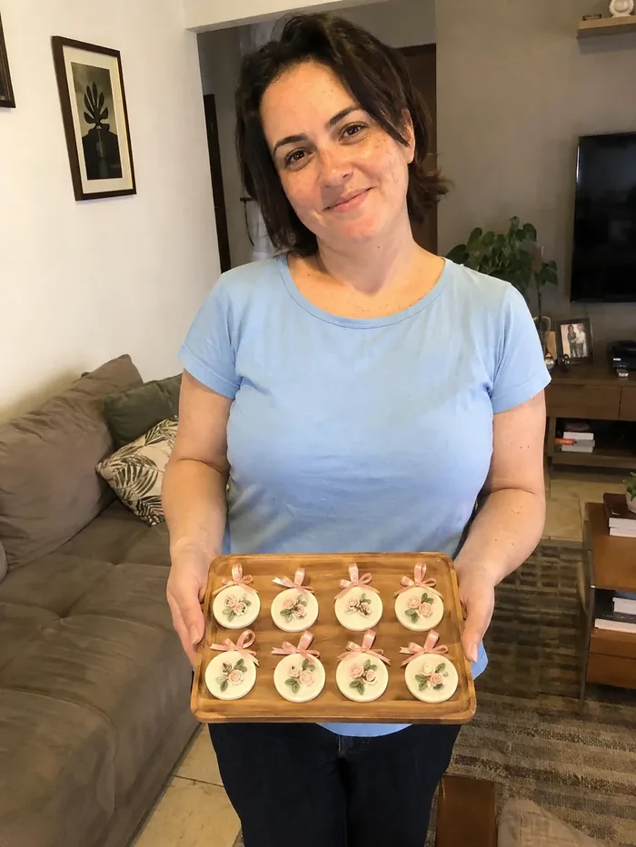 Em casa: bandeja de lembrancinhas